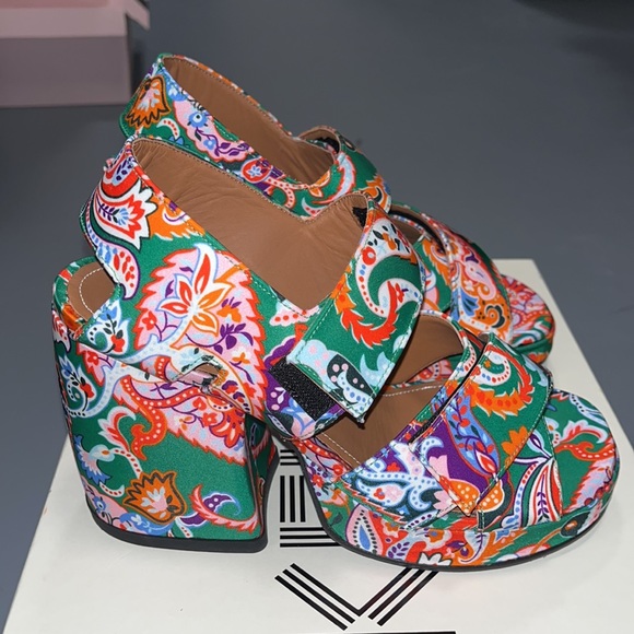 BNIB Statement Kenzo “AORI” platform sandal - Picture 2 of 4